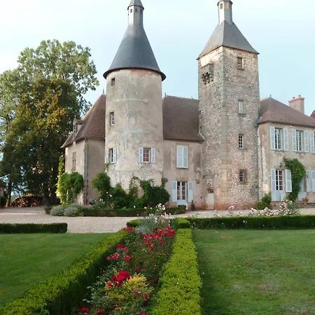 Chateau De Clusors Oda ve Kahvaltı Saint-Menoux