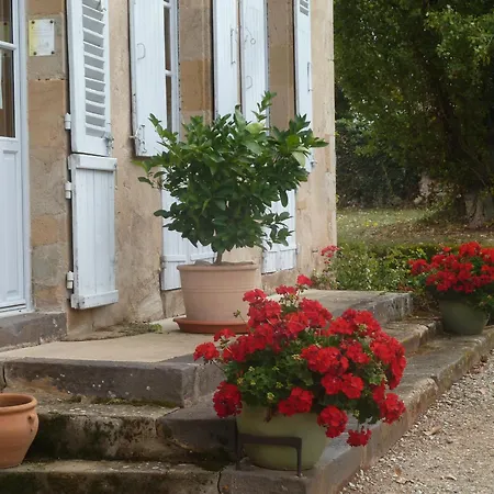 Chateau De Clusors Oda ve Kahvaltı 4*