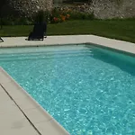 Château De Clusors Alojamento de Acomodação e Pequeno-almoço