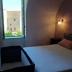 克劳索斯城堡酒店 3* Saint-Menoux