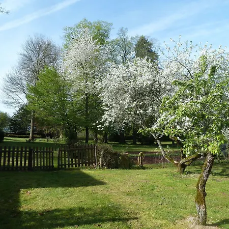 Chateau De Clusors 3* Saint-Menoux