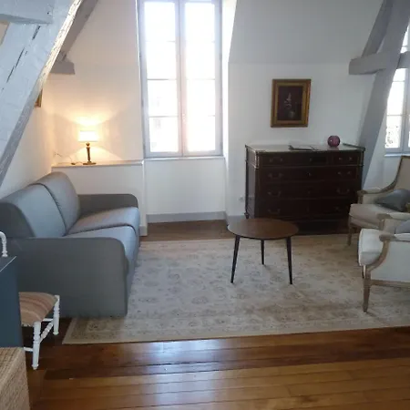 Chateau De Clusors 3* Saint-Menoux