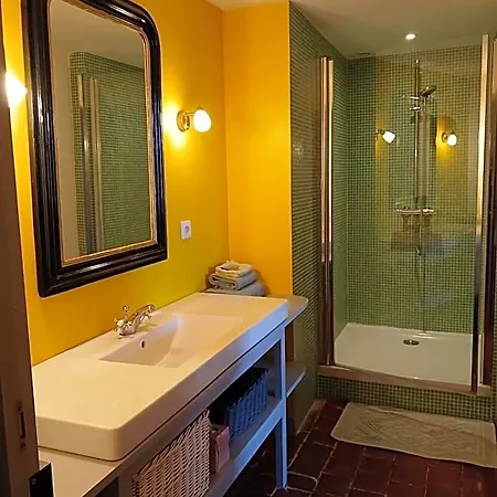 فندق مبيت وإفطار Chateau De Clusors 3*