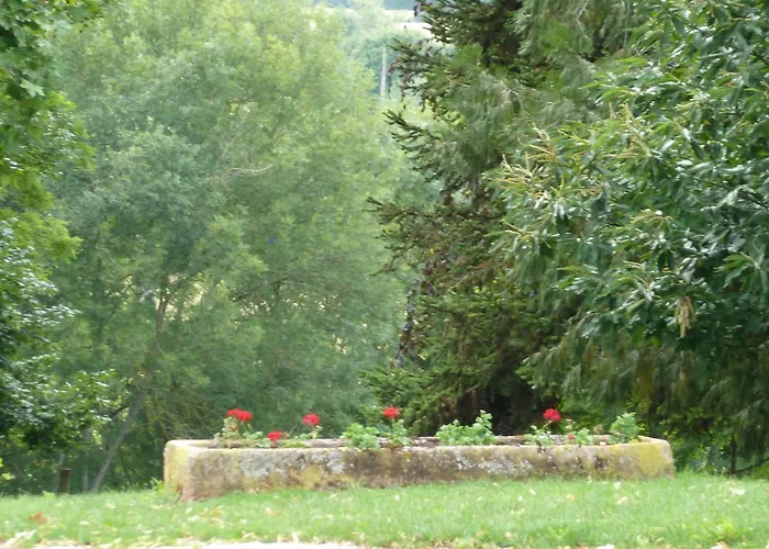 Bed & Breakfast Chateau De Clusors Saint-Menoux