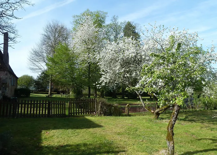 Chateau De Clusors 3* Saint-Menoux