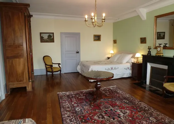 Chateau De Clusors Отель типа 