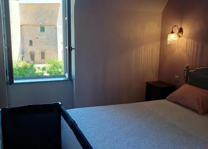 Chateau De Clusors 3* Saint-Menoux