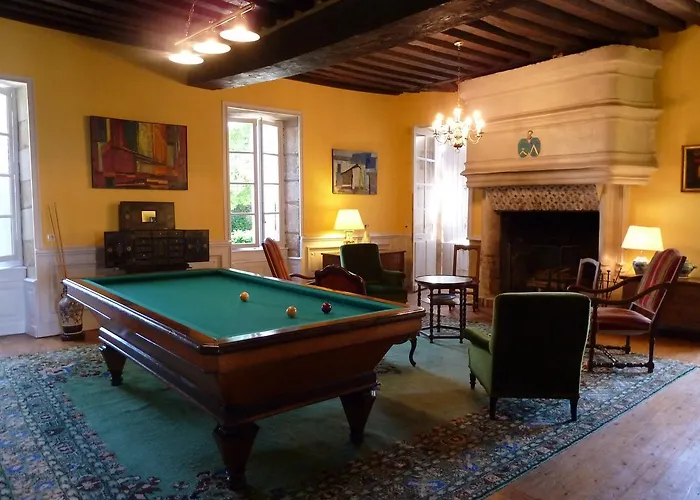 Bed & Breakfast Chateau De Clusors